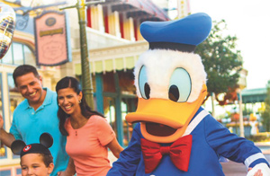 Holiday House, FunSun unveil 2013-14 dedicated Disney brochure