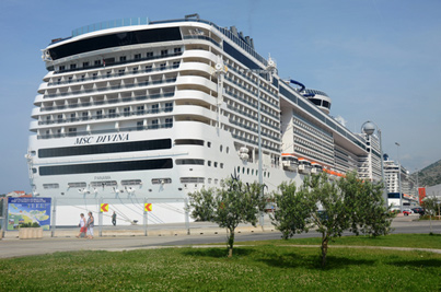 MSC Cruises launches new Future Cruise Booking program for clients sailing on MSC Divina – up to $200 in shipboard credits