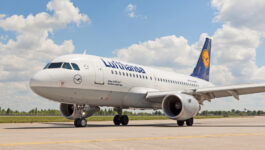 Lufthansa flight uses 10% blend of biofuel farnesan