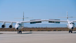 Virgin Galactic aiming to resume test flights in 2015