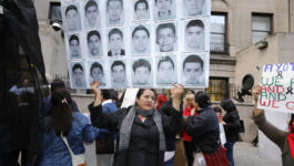 In Mexico, violent protests over missing college students scaring off tourists from Acapulco