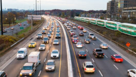 Tow truck drivers slow down Toronto commute to protest new auto insurance law