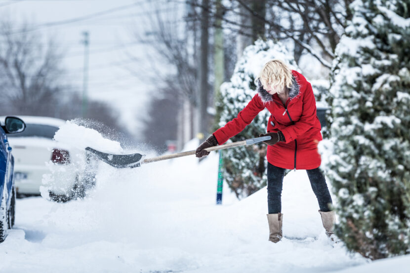 Expected winter snowstorm brings travel alerts from Air Canada, WestJet, Sunwing