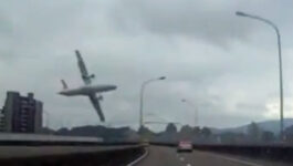 Frightening video captures Taiwan plane crashing into bridge