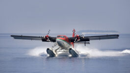 Two men safe after float plane crashes near B.C. Gulf Island