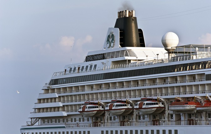 crystal cruises to be bought by genting hong kong