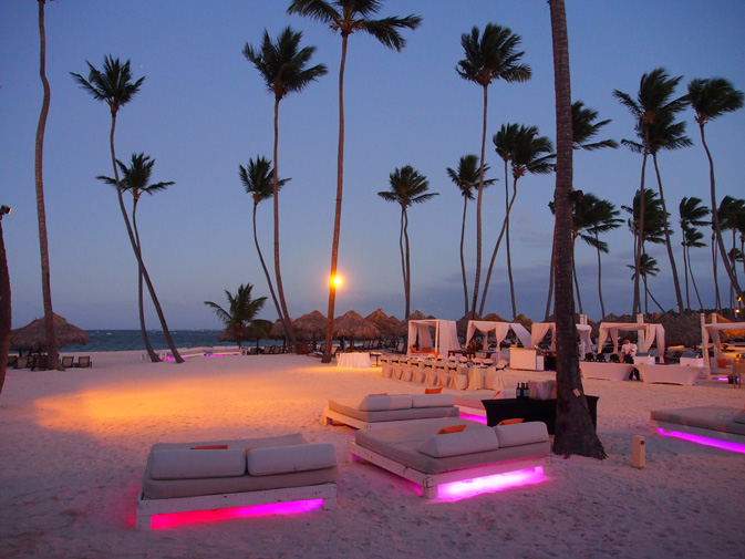 Gabi Beach and Bar
