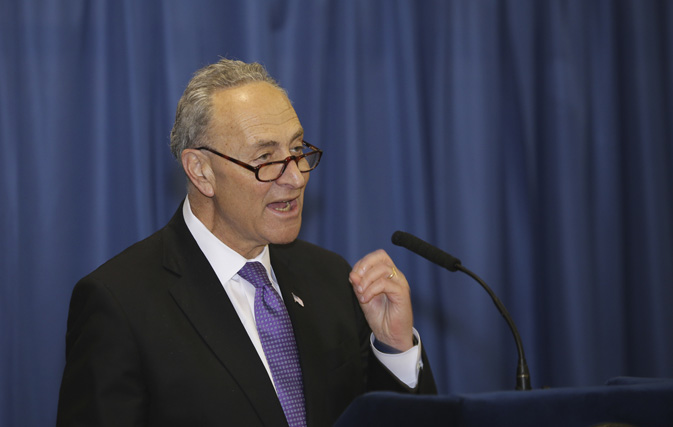 U.S. Sen. Charles Schumer wants airlines to scrap proposal to downsize carry on luggage