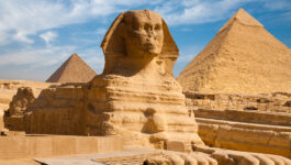 Anyone pestering tourists will now be fined, says Egypt parliament