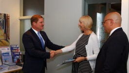 Aruban Prime Minister Mike Eman paid a visit to Travelweek’s offices yesterday. Seen here are (left to right) Prime Minister Eman, Travelweek Business Development Manager Sue Winiecki and Andy Lee, Minister Plenipotentiary for Aruba.