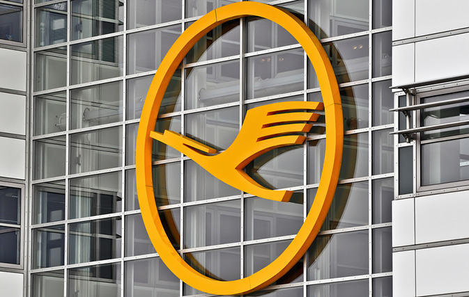 Lufthansa to fly more than half of long-haul flights today despite pilot strike