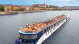 Encore Cruises offering agents 10,000 Loyalty points on AmaWaterways bookings