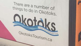 Alberta town mocked for tepid tagline wins tourism award