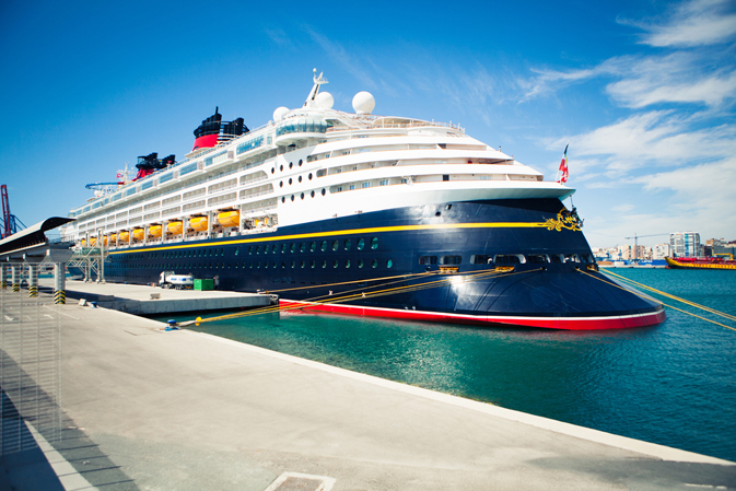 Disney Cruise Line caps commission for onboard bookings at 10%