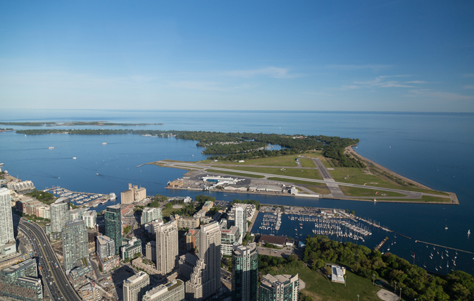 No jets out of Toronto Island airport, tweeted Transport Minister