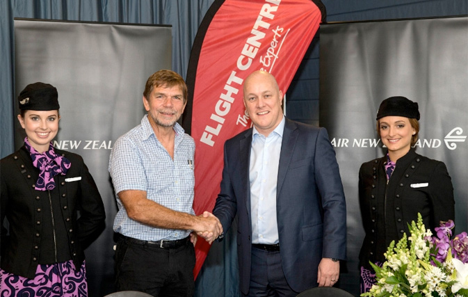 Flight Centre Travel Group Chief Executive Officer Graham Turner and Air New Zealand Chief Executive Officer Christopher Luxon.