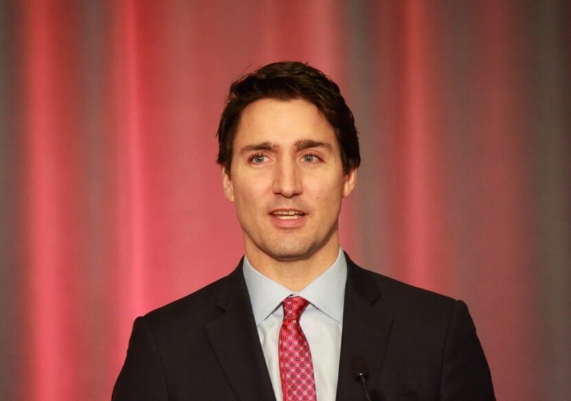 Canadians Trudeau, Bieber cause a stir while vacationing overseas
