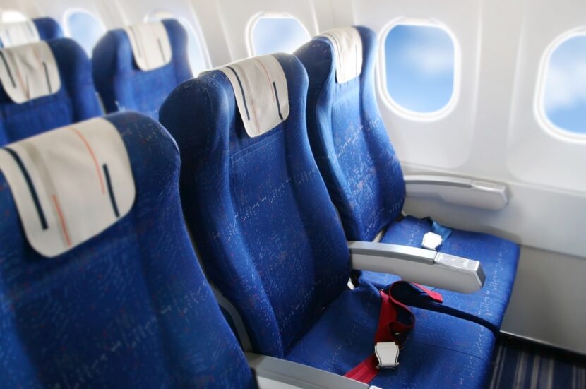 Canada needs to establish seat size standards says advocates