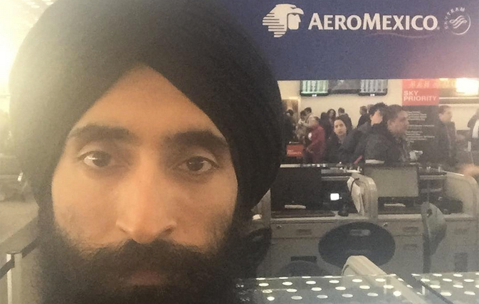 Aeromexico promises to revise security protocols after refusing Sikh actor to board flight
