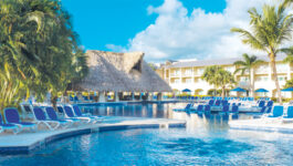 Families save over 50% at Memories Resorts & Spa when booking before March 31