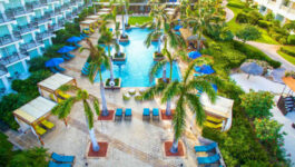 Flight Centre Associates agent wins 5-night stay at the Aruba Marriott Resort