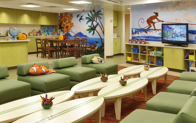 Keiki Club Interior