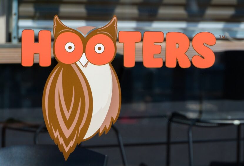 Hooters buys private island to build resort, plans Hooters Air