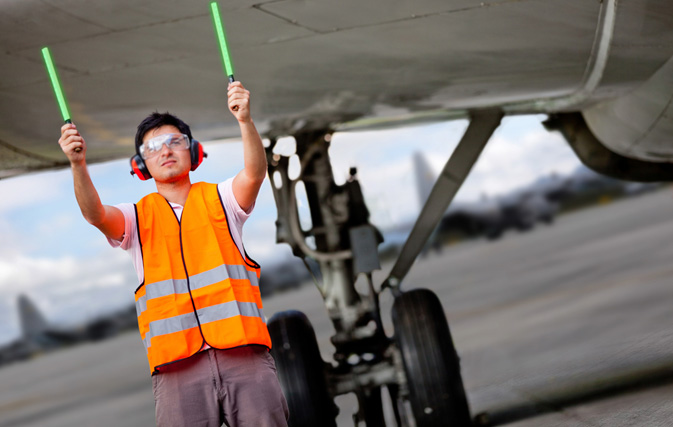 French air traffic controllers to strike tomorrow, flight disruptions expected