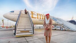 Emirates airline says profits are up amid lower oil prices