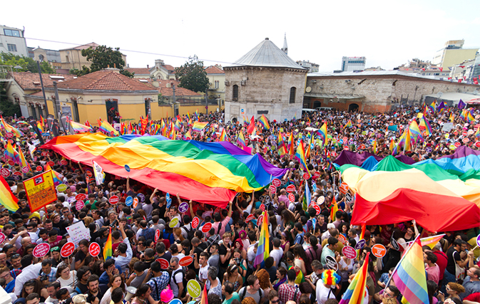 Turkey bans gay pride parade in Istanbul on security concerns