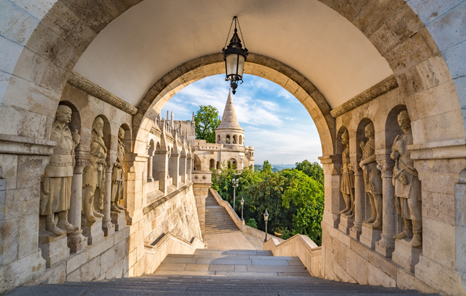 New Budapest route extends Air Canada rouge’s Central Europe expansion
