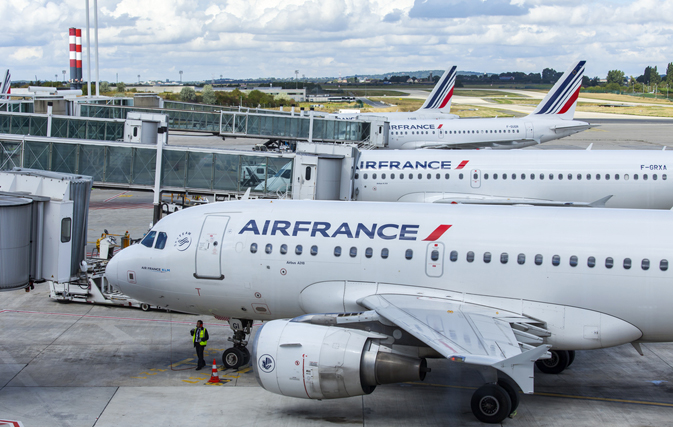 Travel agents can win 2 tix to France with Air France