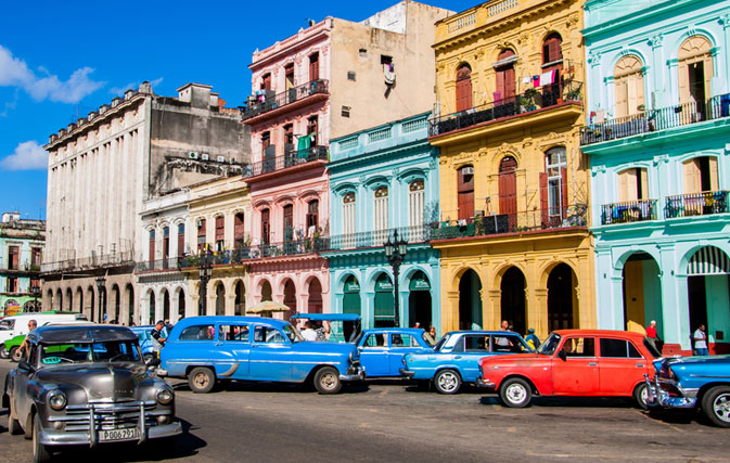 Historic first commercial flight from U.S. to Cuba since Cold War