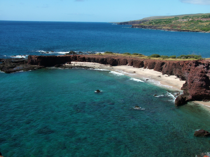 Hulopoe Bay