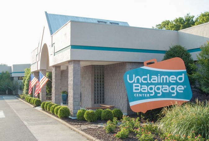 Unclaimed Baggage Center 