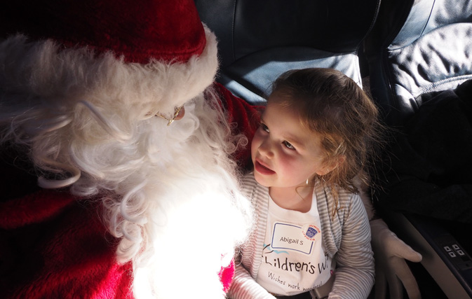 Magic in the air with Transat’s annual ‘Flights in Search of Santa’