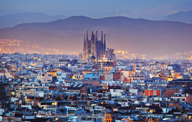 Barcelona bans new tourist accommodations in the city centre