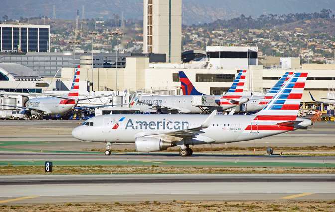 Less cancelled flights and lost bags for U.S. airlines