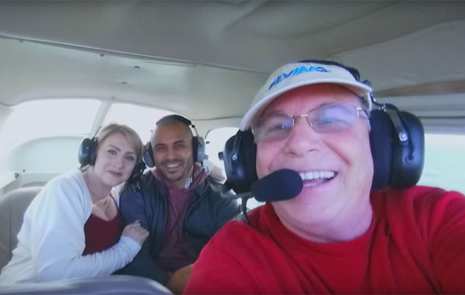 Man proposes on private plane – then barfs immediately after
