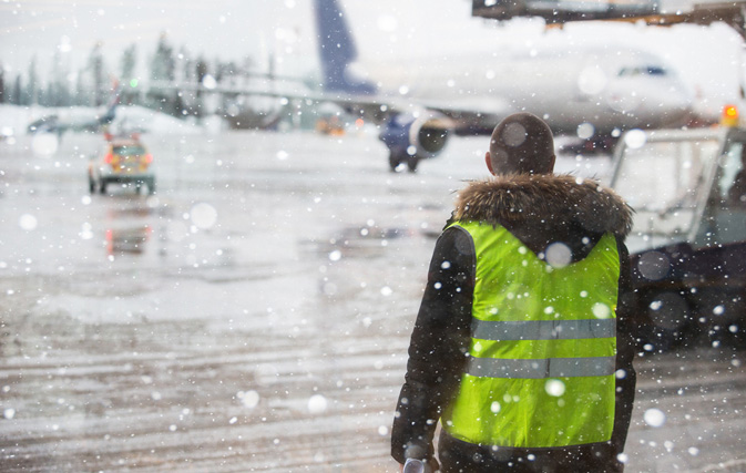 85% of NYC flights cancelled due to storm, Air Canada & WestJet issue alerts