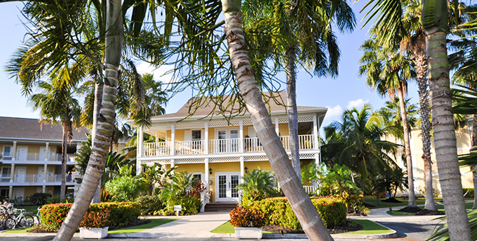 Sunshine Suites Grand Cayman Resort Exterior
