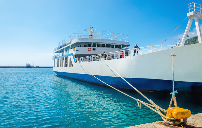 Air traffic control and ferry service workers in Greece start four day strike