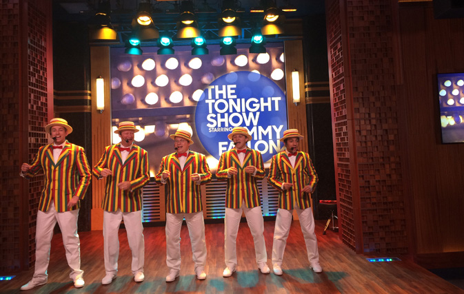 The Ragtime Gals barbershop quartet at Race Through New York Starring Jimmy Fallon