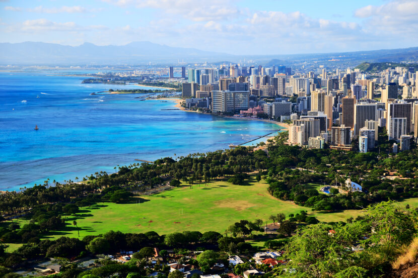 Book direct flights from Toronto to Hawaii with Air Canada