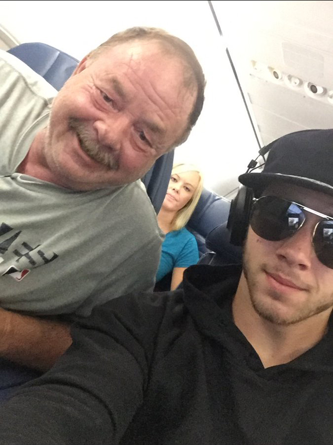 Do you know who Nick Jonas is? This dad doesn’t and the Internet loves him for it
