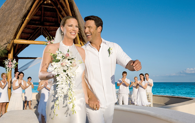 At par wedding deal now available at Dreams Puerto Aventuras