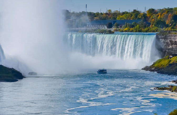 Niagara Falls has turned black (and smelly too)