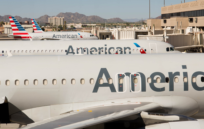 Scheduling glitch has American Airlines scrambling for pilots for holiday flights