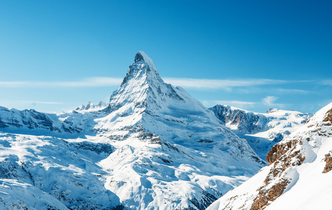 13,000 tourists stuck in Matterhorn town amid avalanche risk