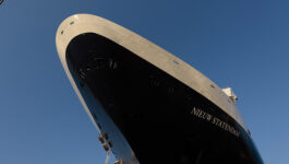 Holland-America-makes-big-moves-to-support-travel-agents